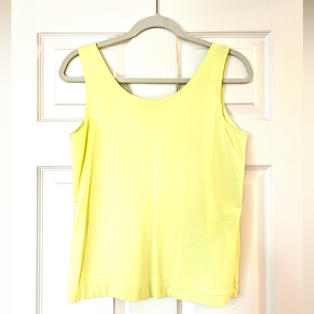 Chico’s Basic Tank - Picture 2 of 3